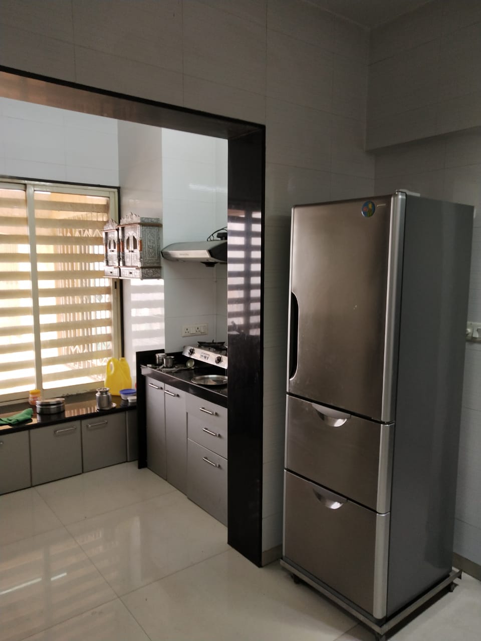 3 BHK Kingston Tower for Rent in Malad West