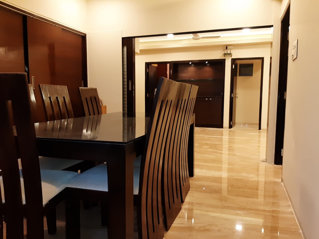 Everest Apartments โ Bandra West (15)