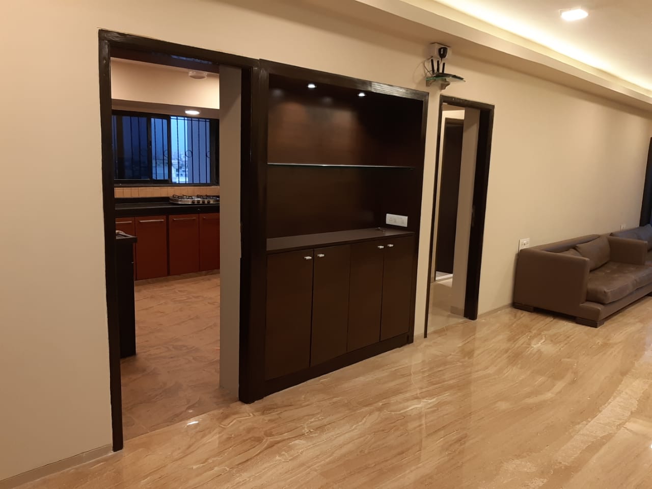 Everest Apartments โ Bandra West (10)