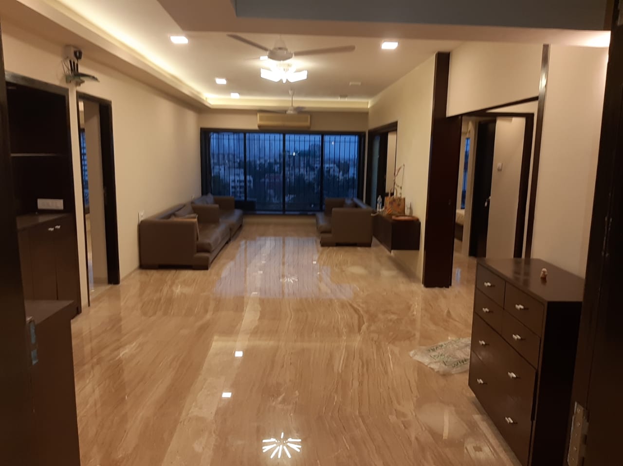 Everest Apartments โ Bandra West (13)