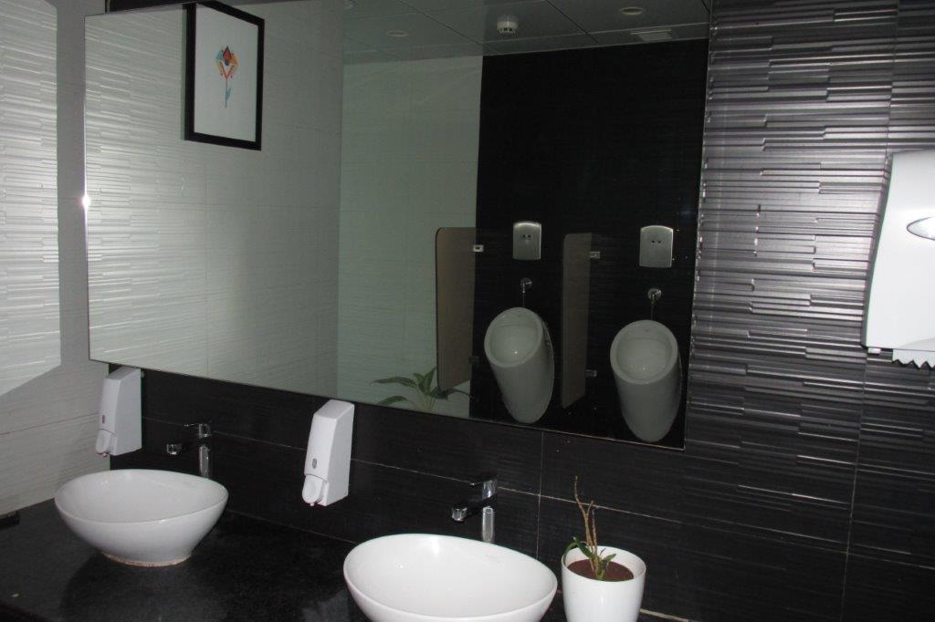 Parinee Crescenzo โ Bandra Kurla Complex (19)