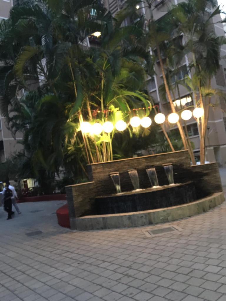 Link Garden Towers โ Andheri West (2)