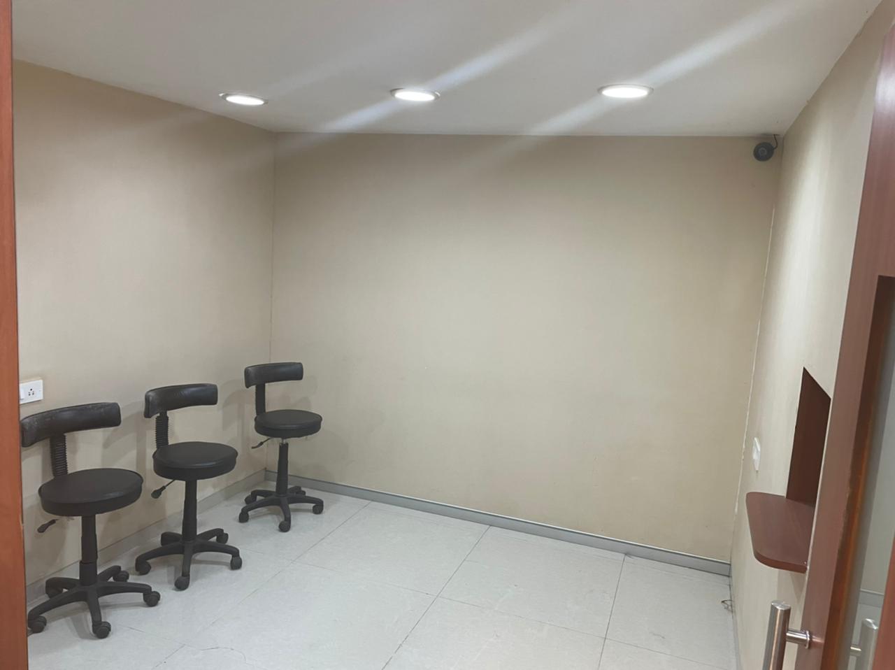 Maruti Business Park โ Andheri West (2)