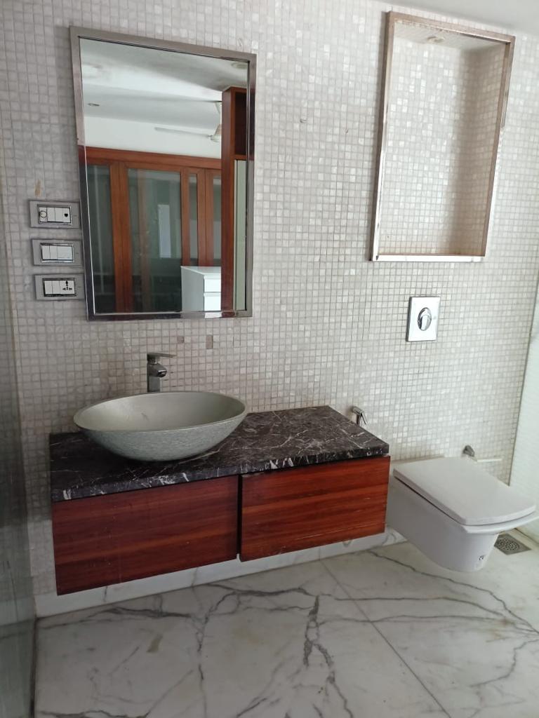 Oberoi Sky Heights โ Andheri West (10)