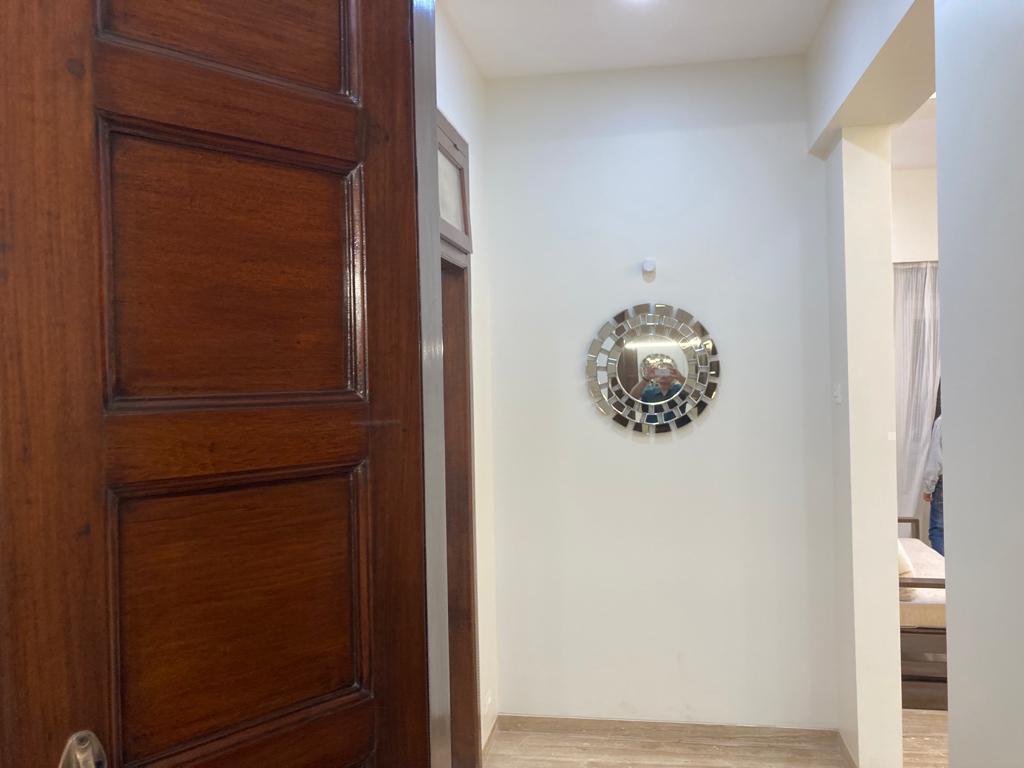 Roxana Building — Churchgate (15)