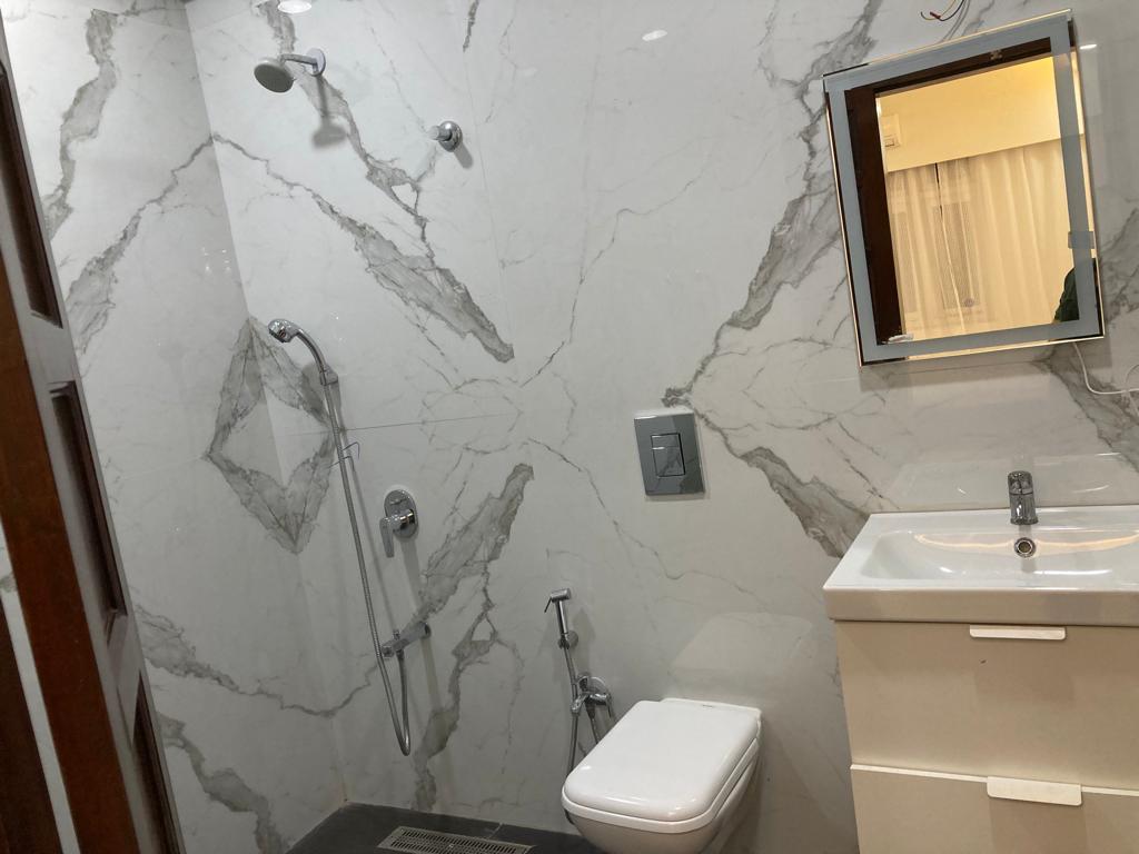 Roxana Building — Churchgate (17)