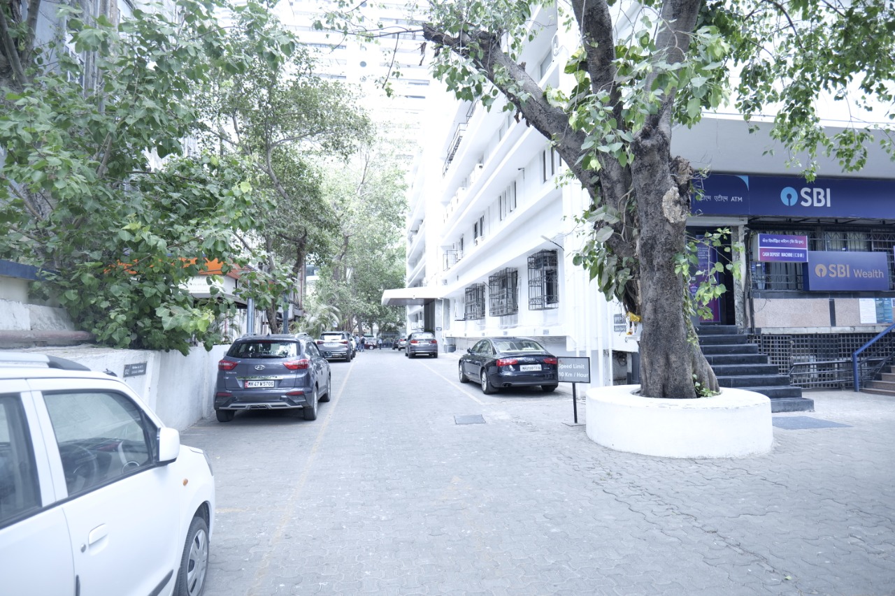 Nirlon House โ Worli (14)