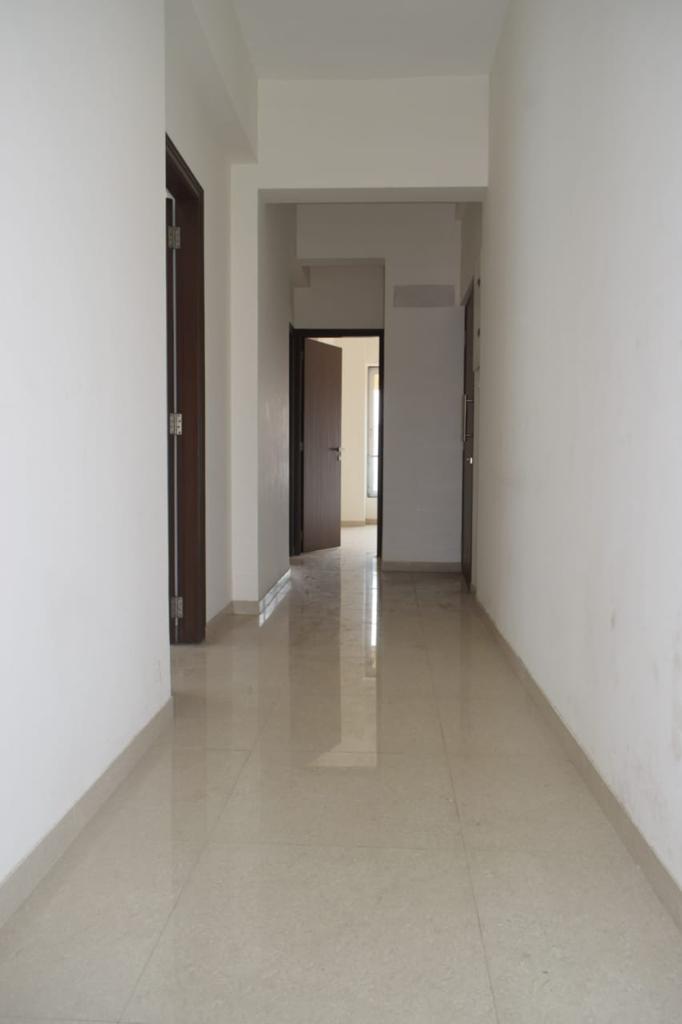 Mittal Aristo — Parel (1)