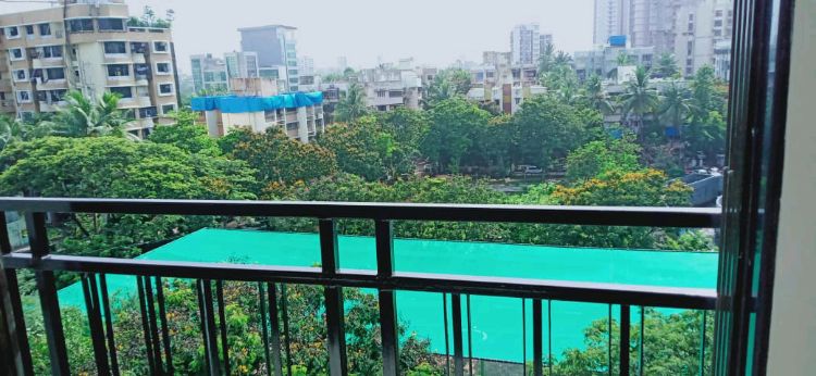 Ekta Model Town — Andheri West (1)