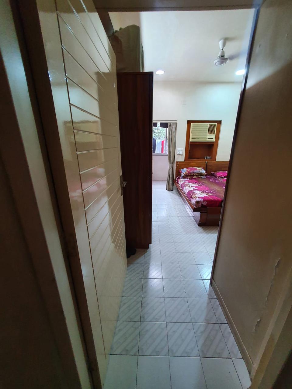 Roop Mahal — Khar West (12)