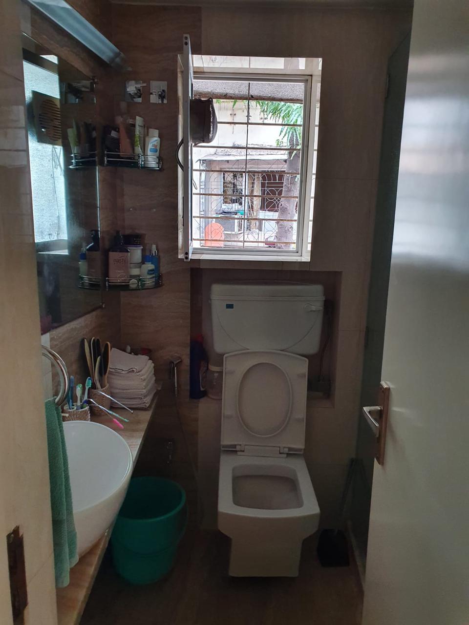 Roop Mahal — Khar West (6)