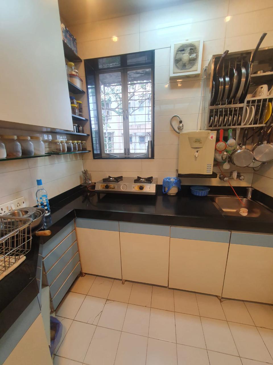 Roop Mahal — Khar West (8)