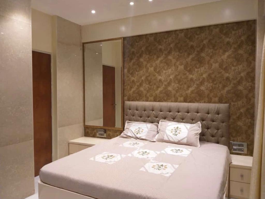 3 BHK New Shree Niketan in Walkeshwar