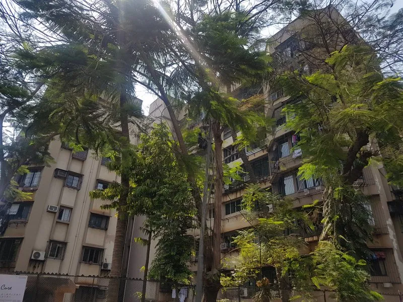 2 BHK Benhur for Rent in Andheri West
