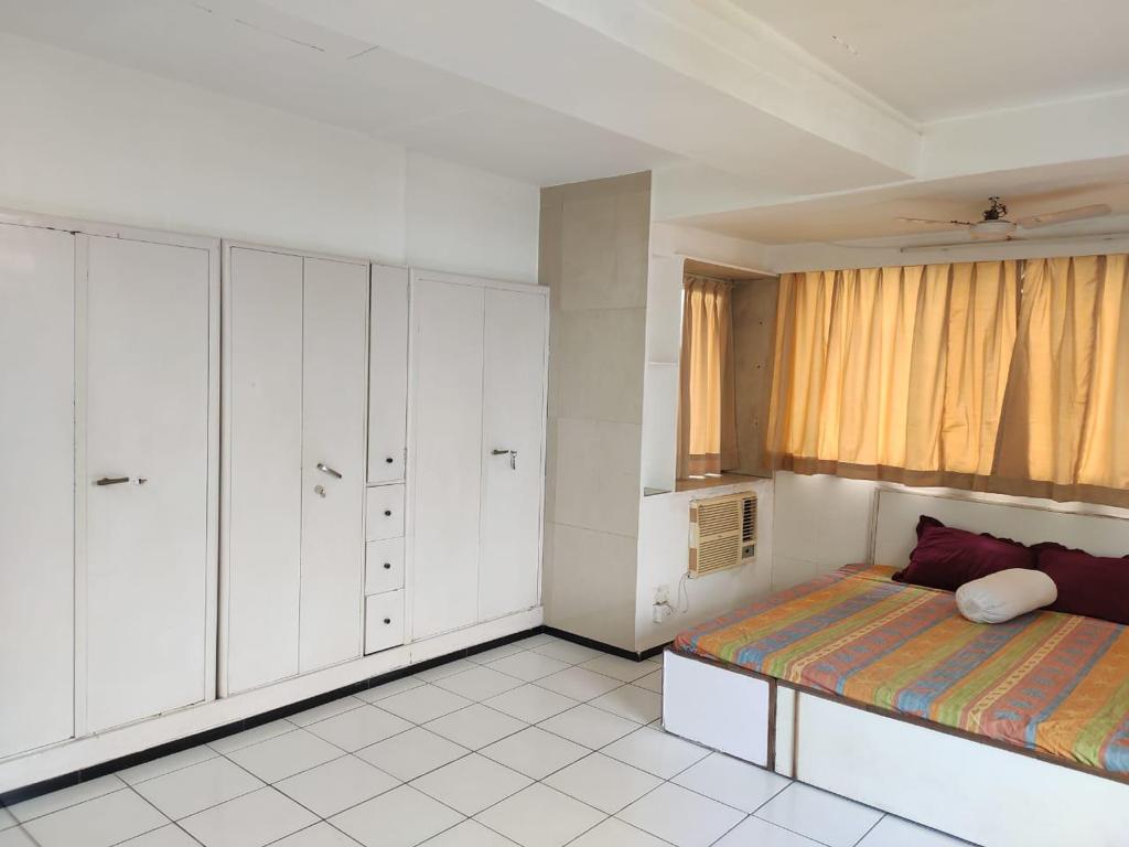 North Bombay Society — Juhu (11)