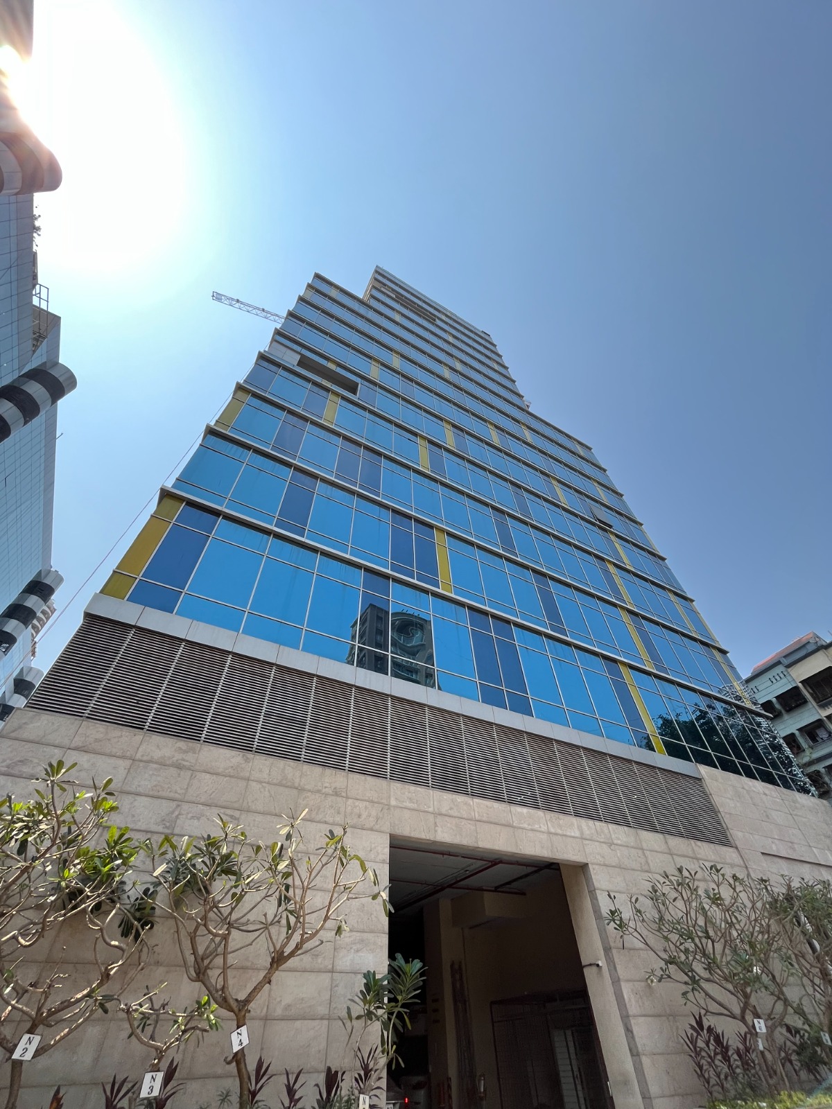 Marathon Icon โ Lower Parel (17)