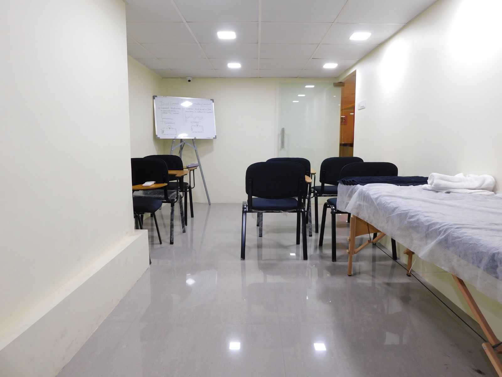 Marathon Icon โ Lower Parel (22)