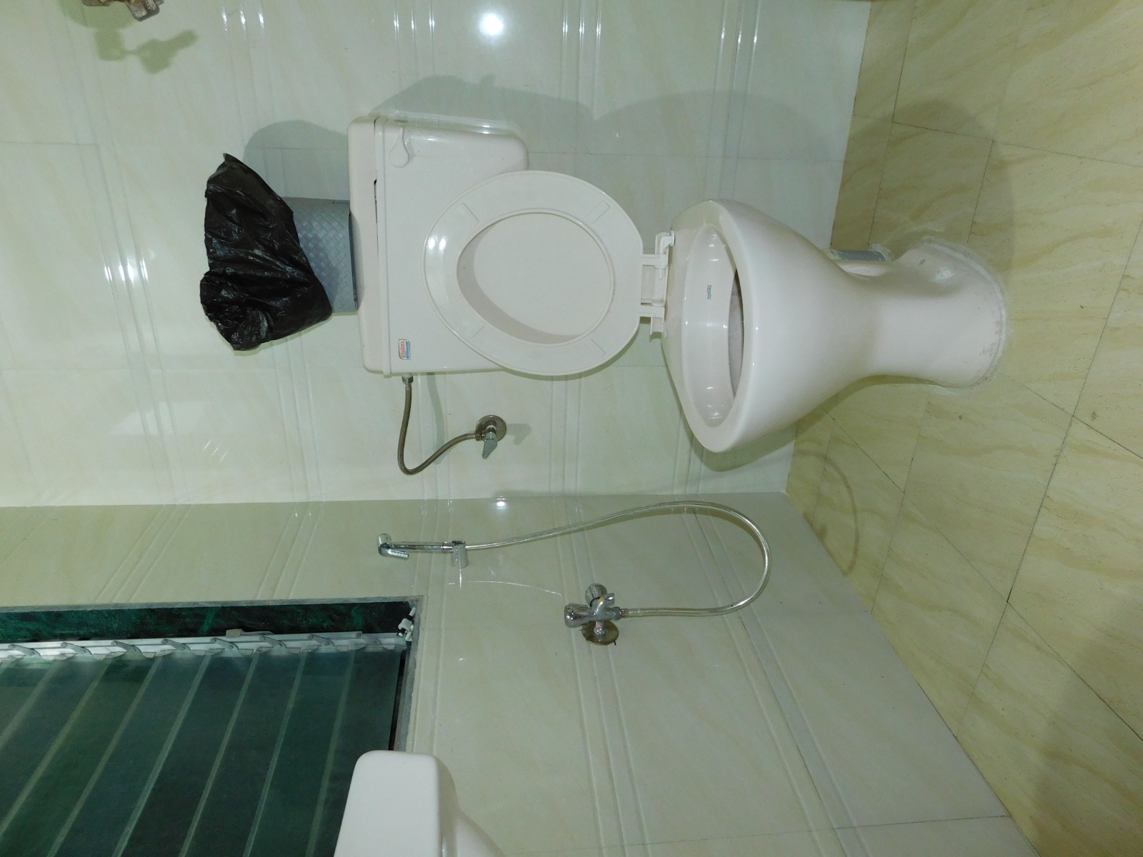 Marathon Icon โ Lower Parel (3)