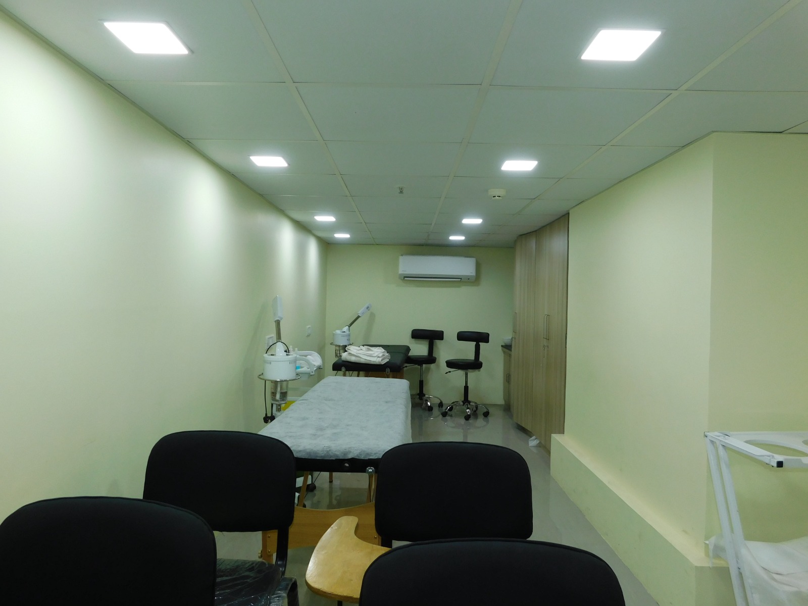 Marathon Icon โ Lower Parel (5)