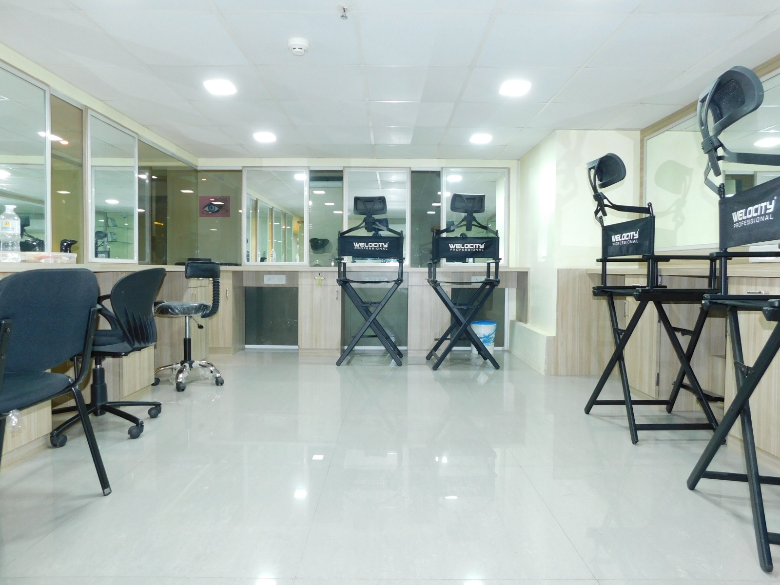Marathon Icon โ Lower Parel (7)
