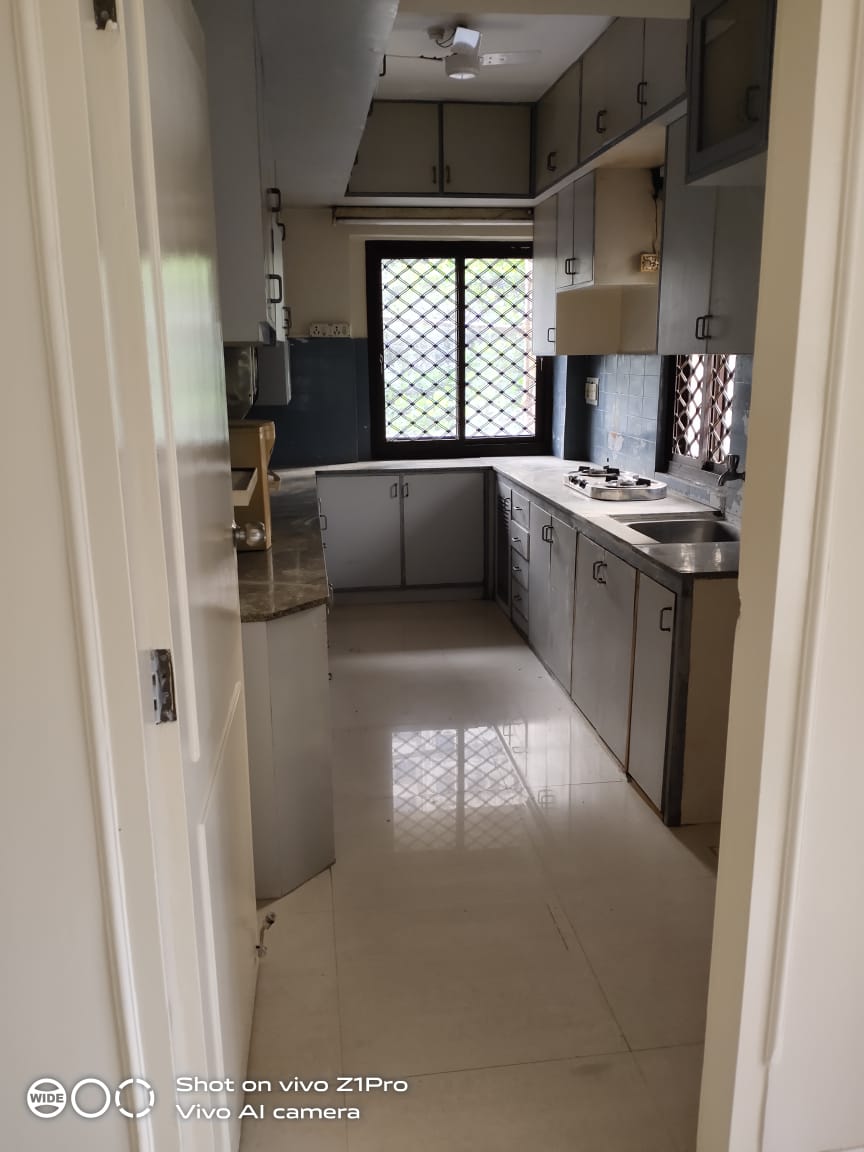 Shadab Towers — Bandra West (3)
