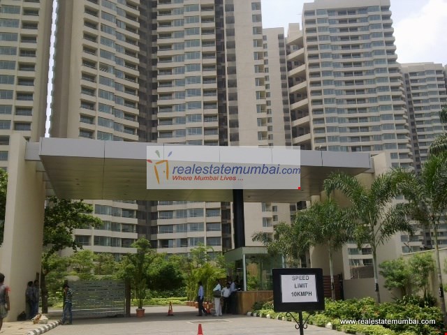 Oberoi Splendor — Andheri East (1)