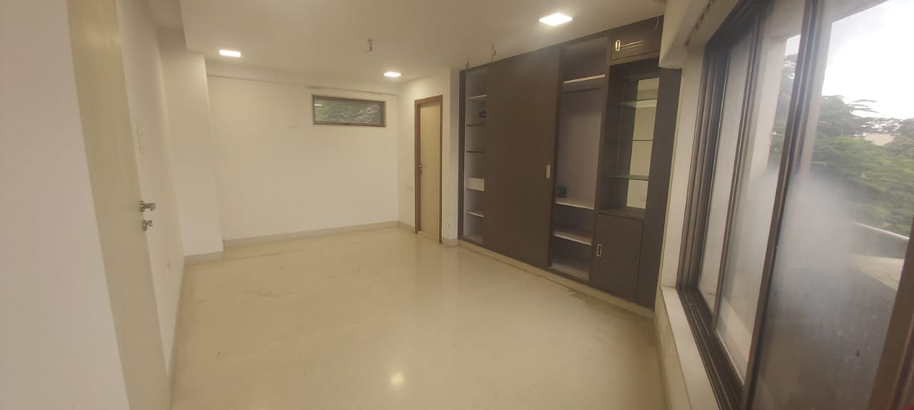 Casa Blanca โ Bandra West (3)