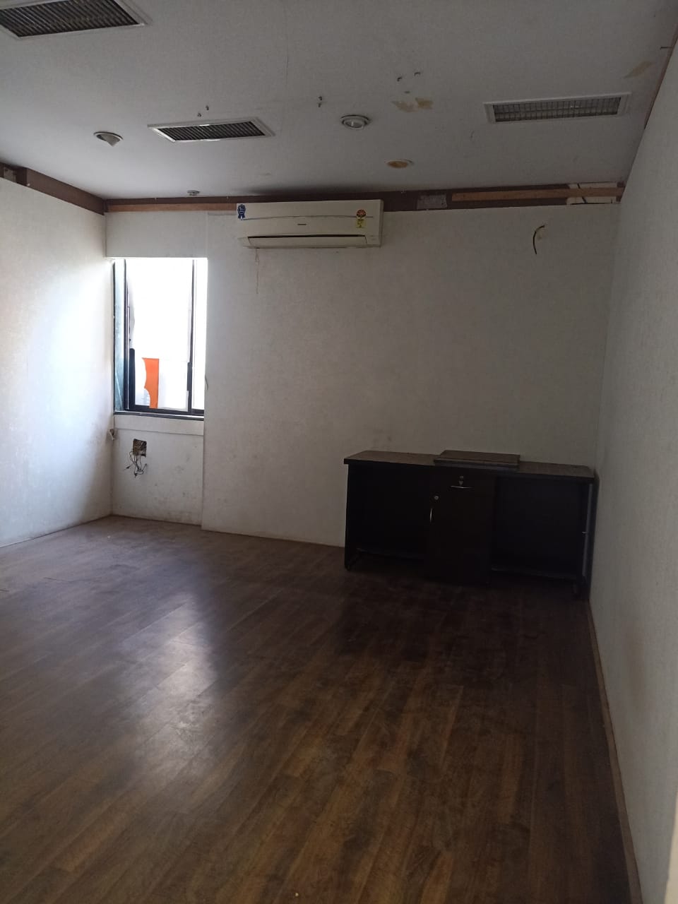 Kotia Nirman — Andheri West (1)