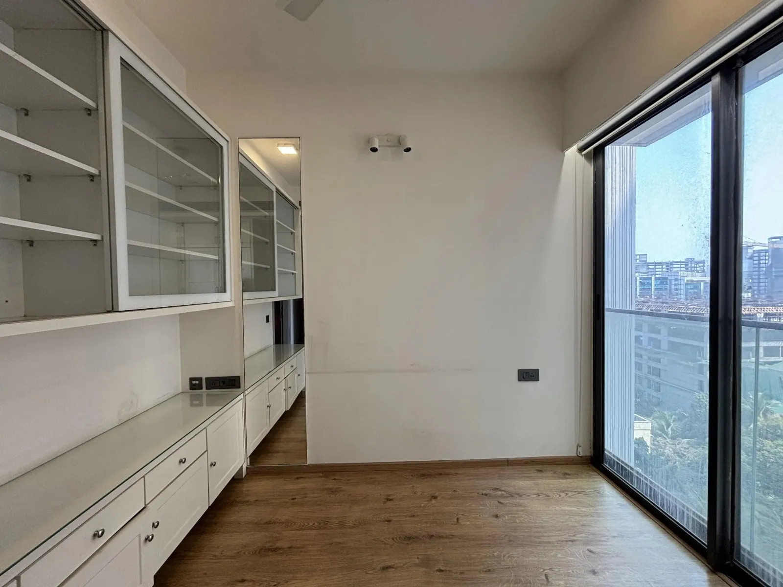 Rustomjee Seasons — Bandra East (14)