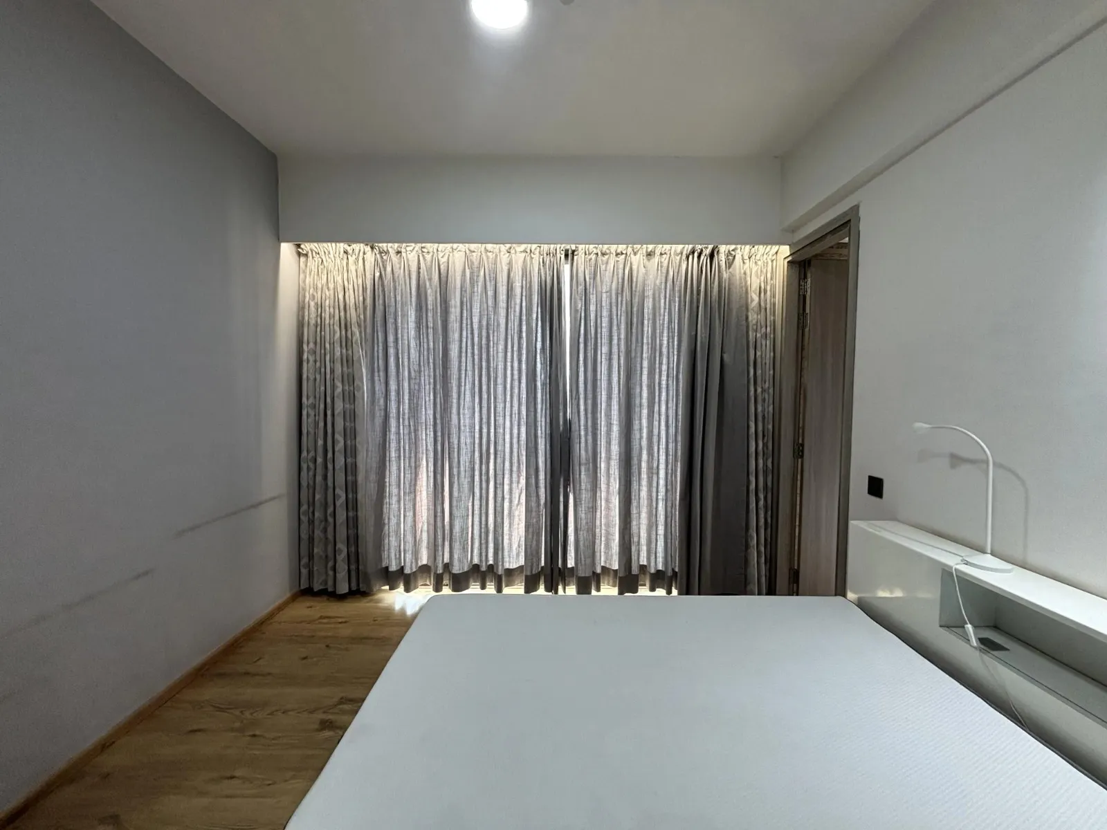 Rustomjee Seasons — Bandra East (18)