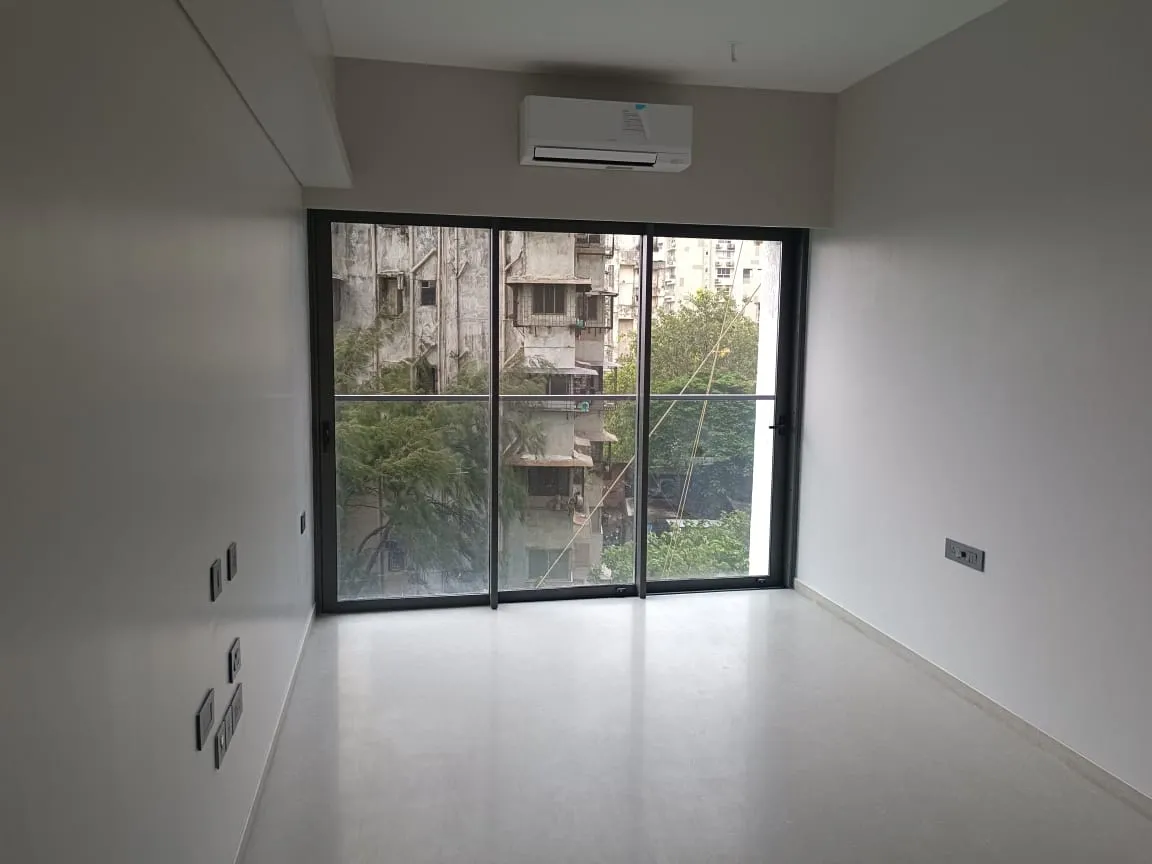 Rustomjee Paramount โ Khar West (5)
