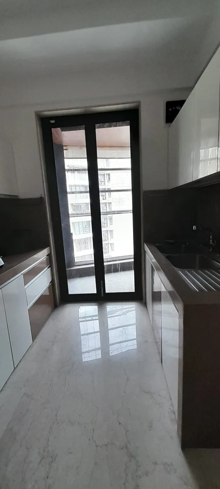 Rustomjee Oriana — Bandra East (2)