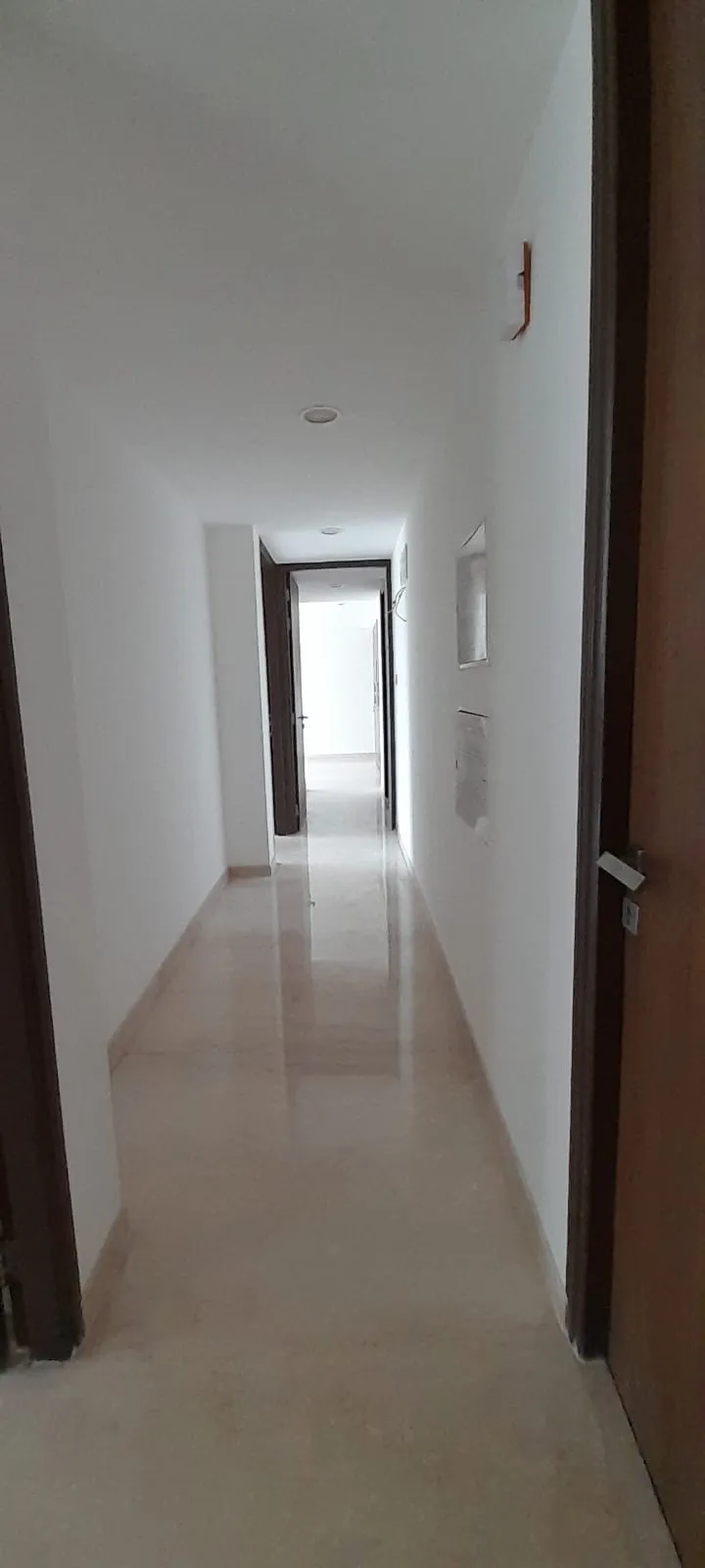 Rustomjee Oriana — Bandra East (7)