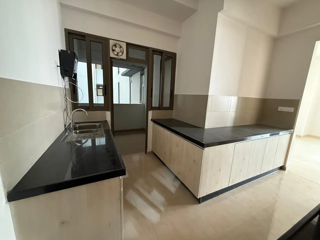 X BKC — Bandra East (15)