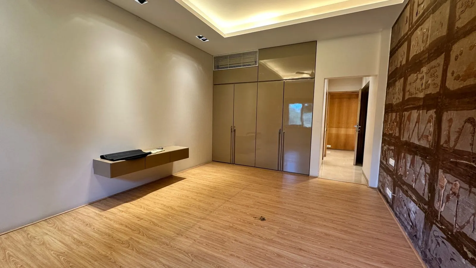 Hill Park Apartments โ Walkeshwar (8)