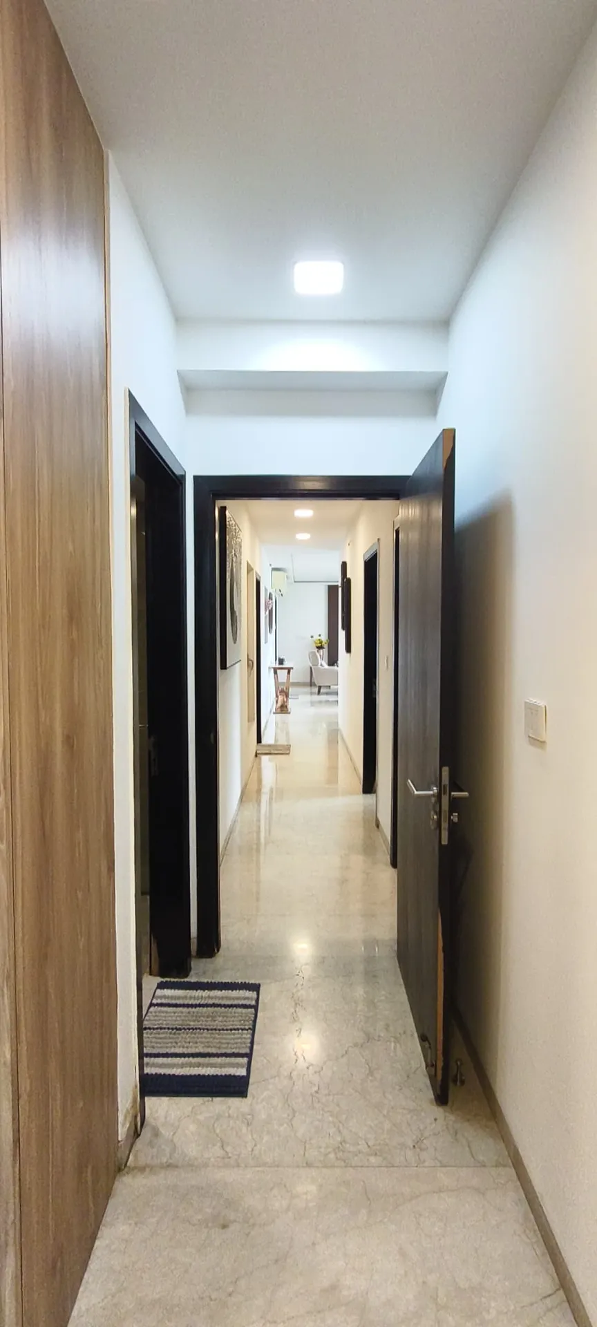 Oberoi Esquire — Goregaon East (12)
