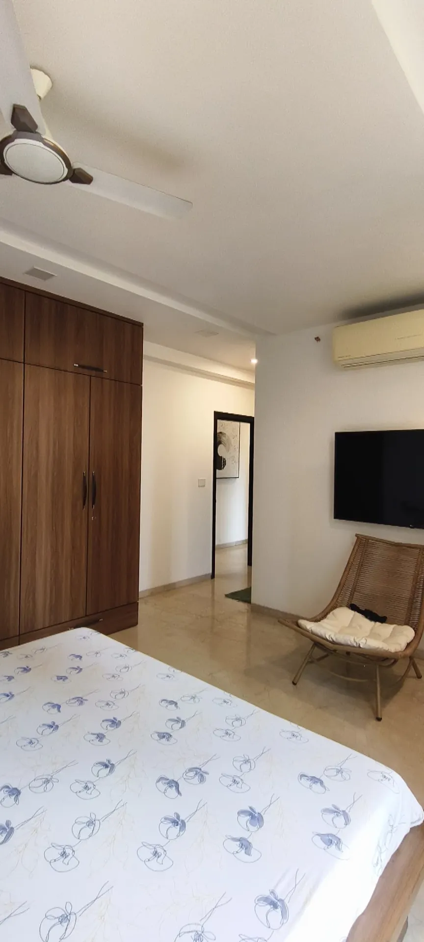 Oberoi Esquire — Goregaon East (13)