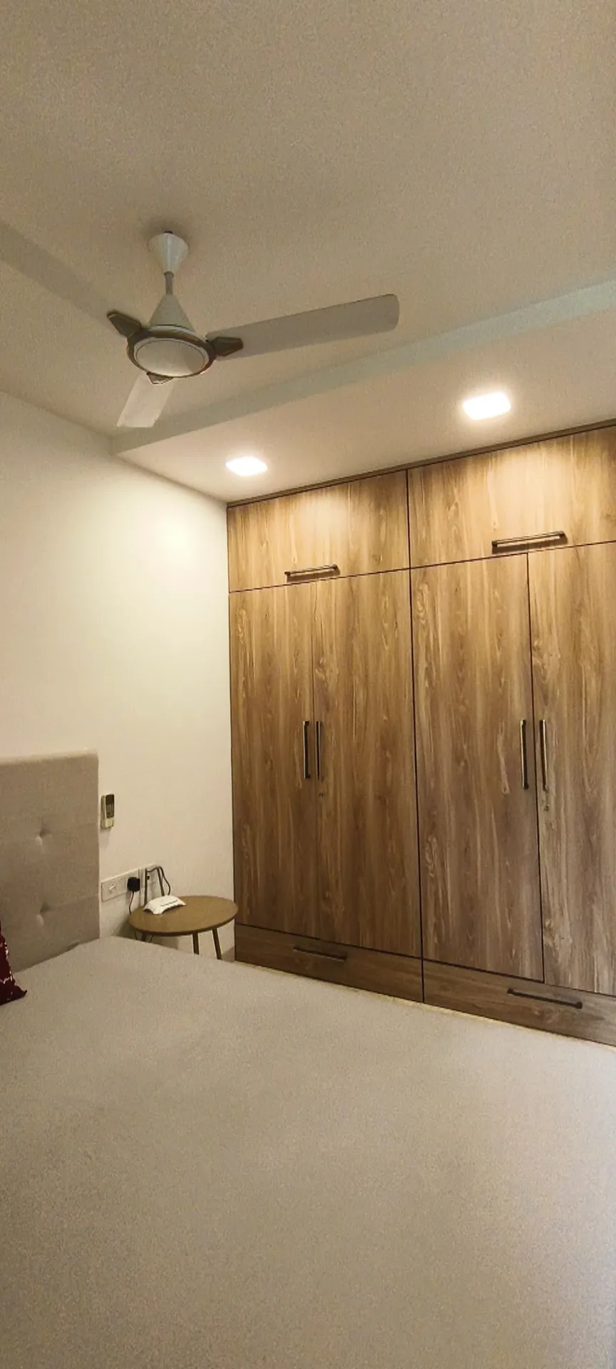 Oberoi Esquire — Goregaon East (14)