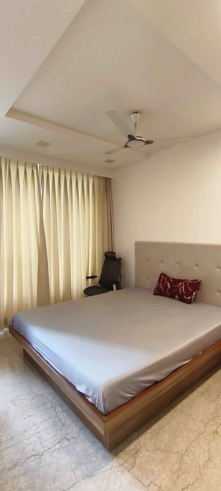 Oberoi Esquire — Goregaon East (16)