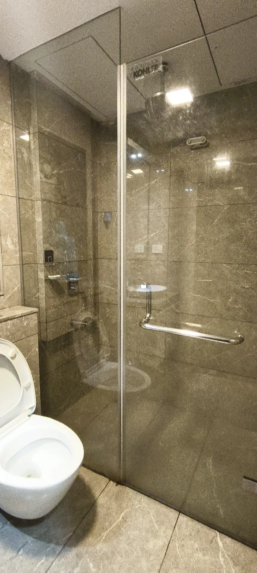 Oberoi Esquire — Goregaon East (20)