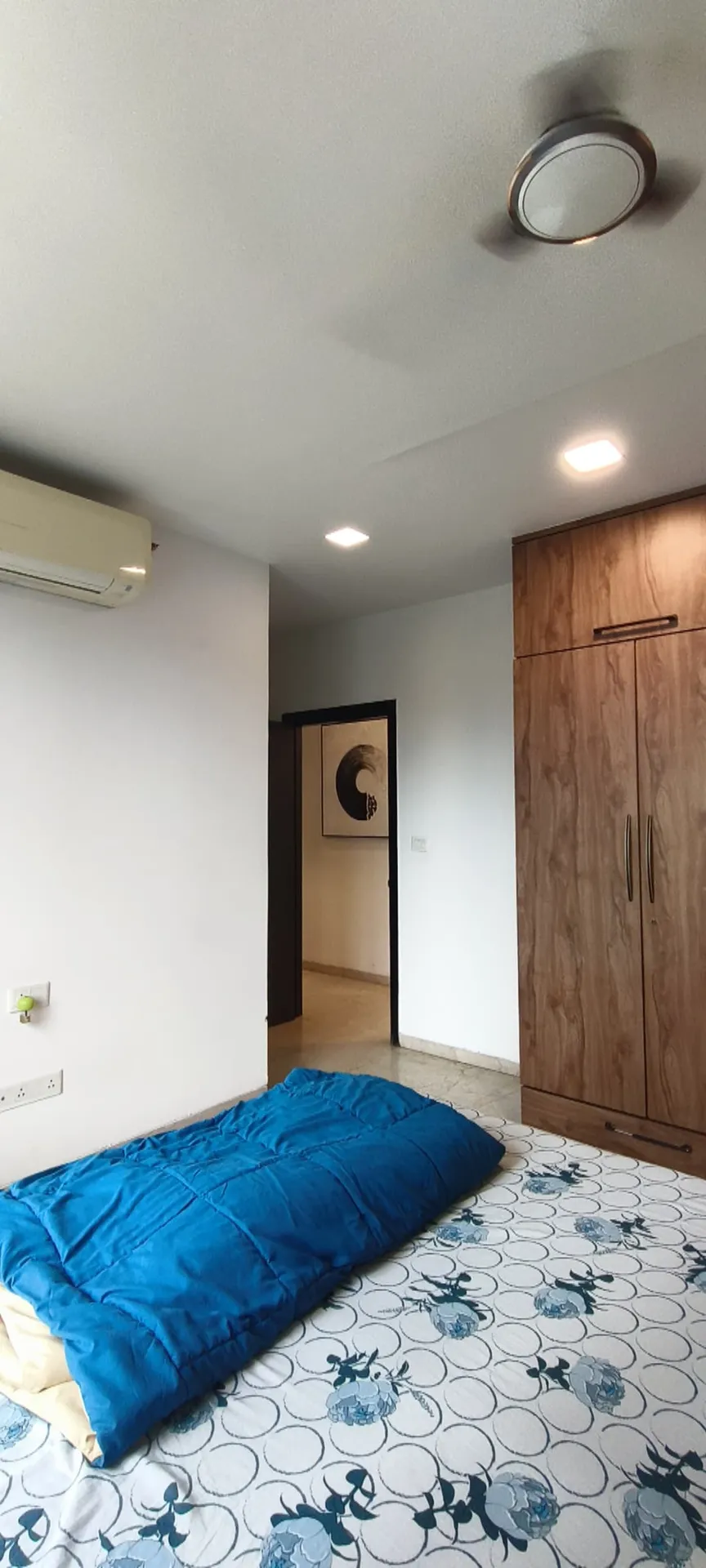 Oberoi Esquire — Goregaon East (28)