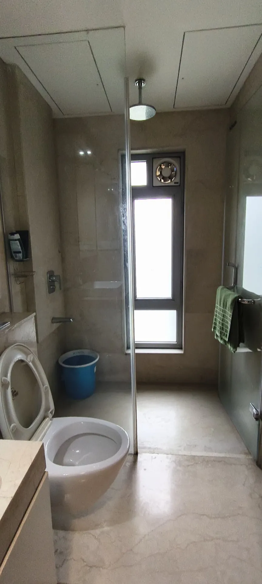 Oberoi Esquire — Goregaon East (33)