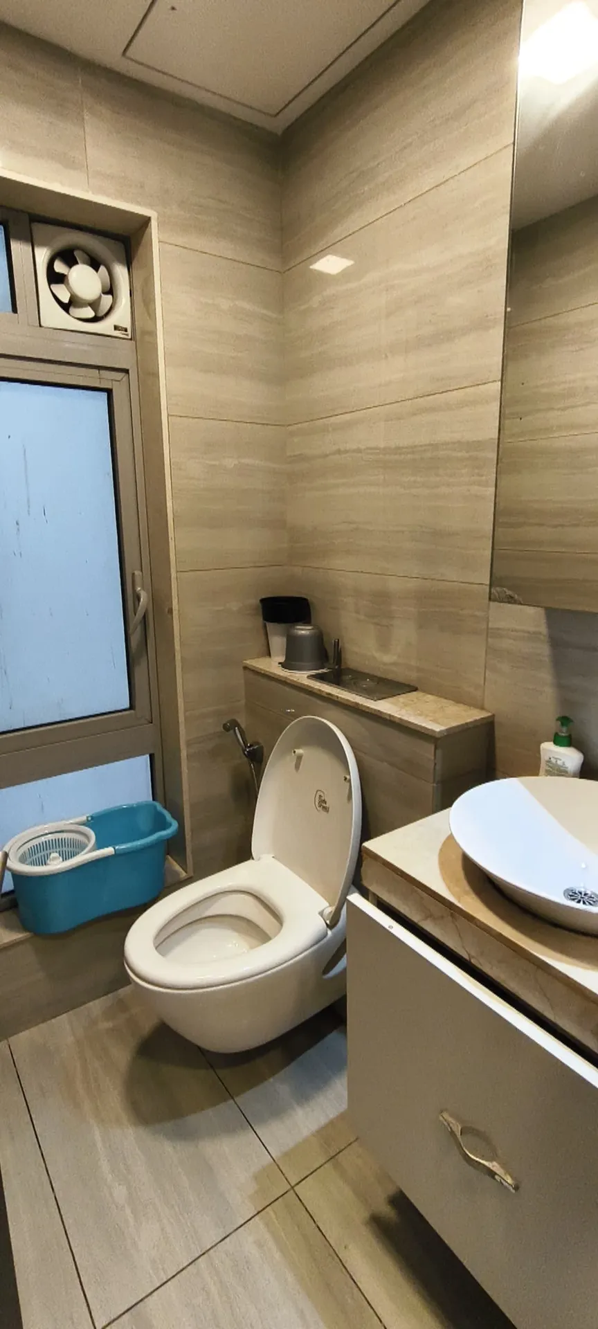 Oberoi Esquire — Goregaon East (10)