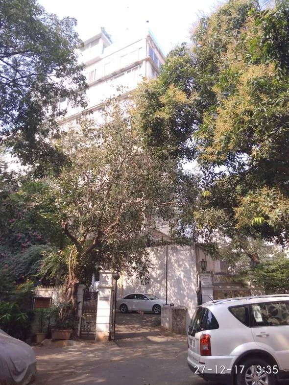 1 BHK Padamsee House for Rent in Bandra West