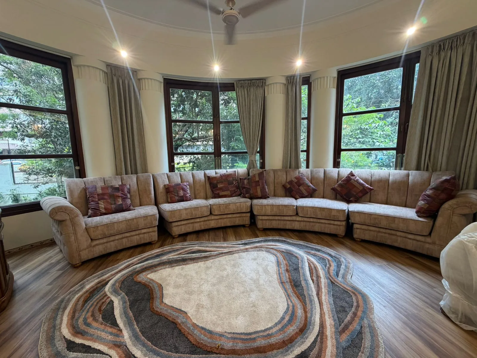 Marlboro House โ Peddar Road (17)