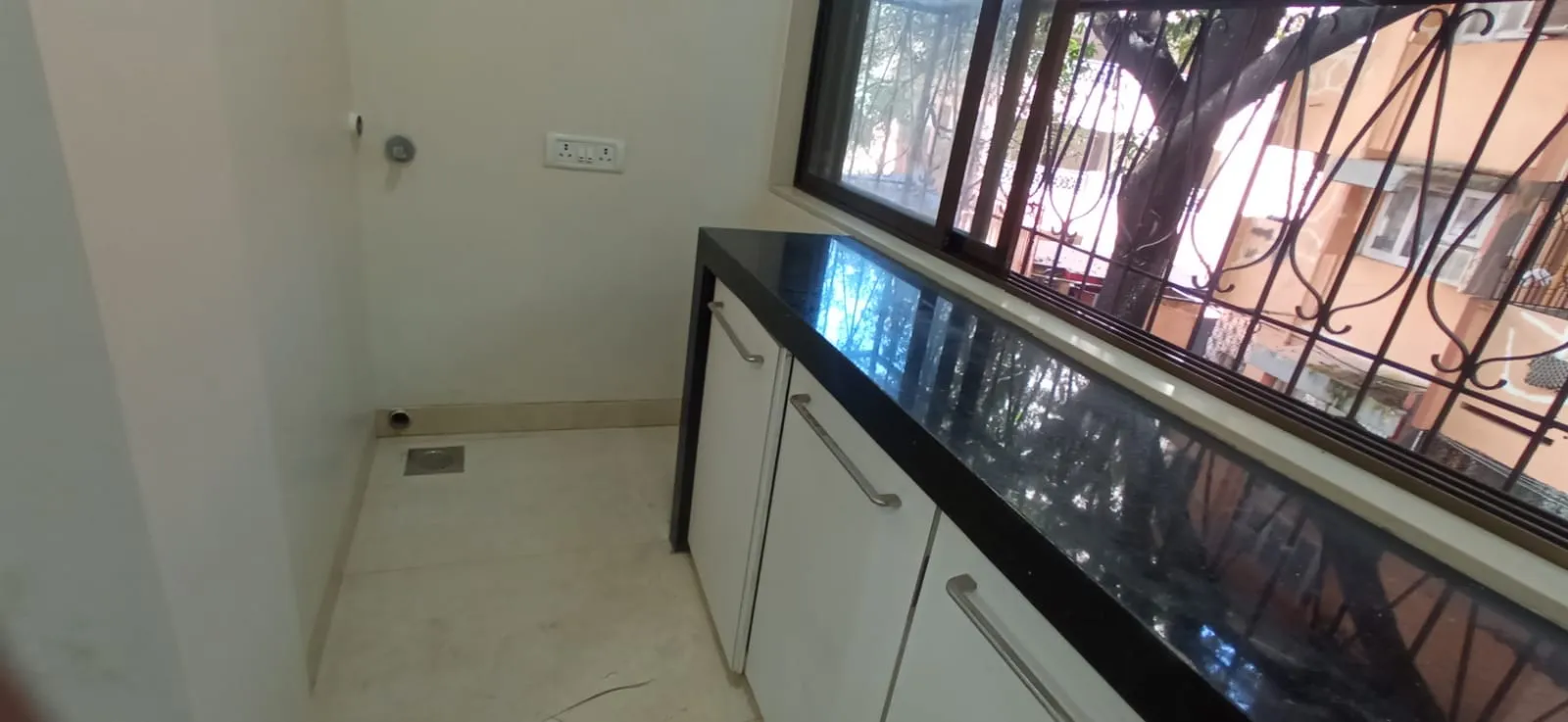 Golden Rock — Bandra West (14)