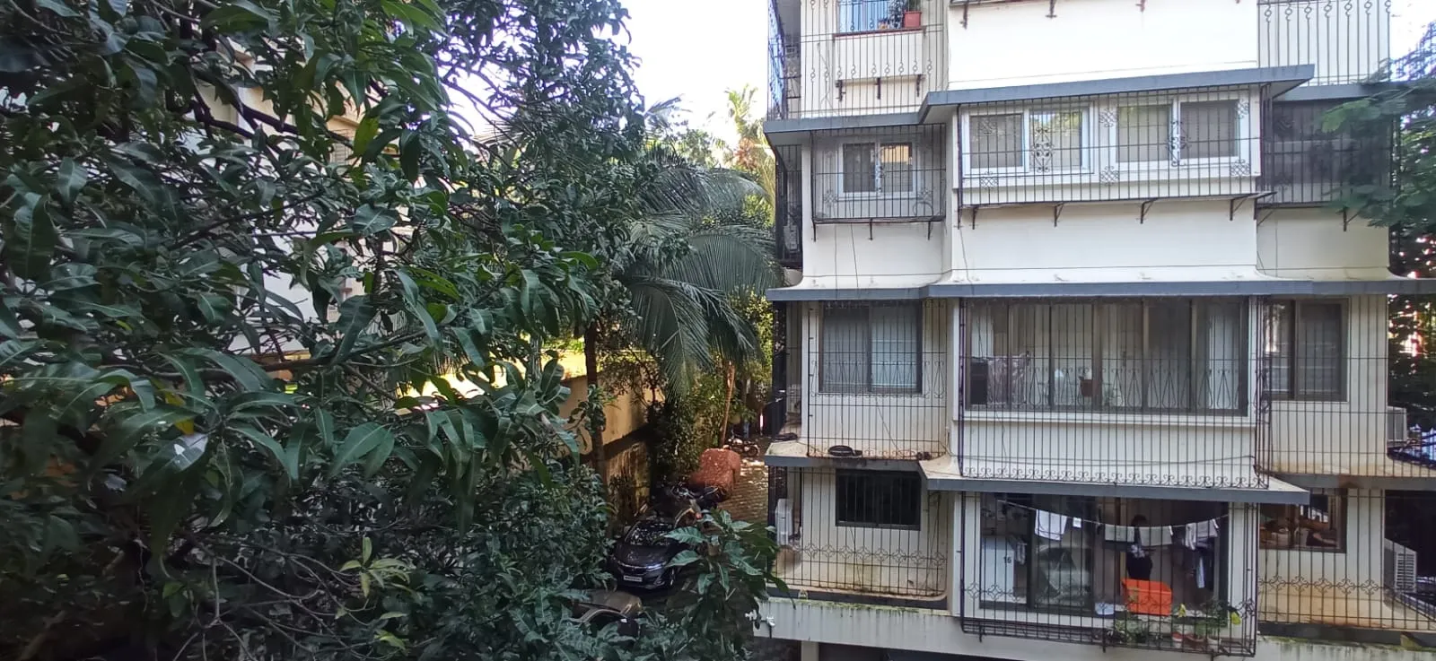 Golden Rock — Bandra West (8)