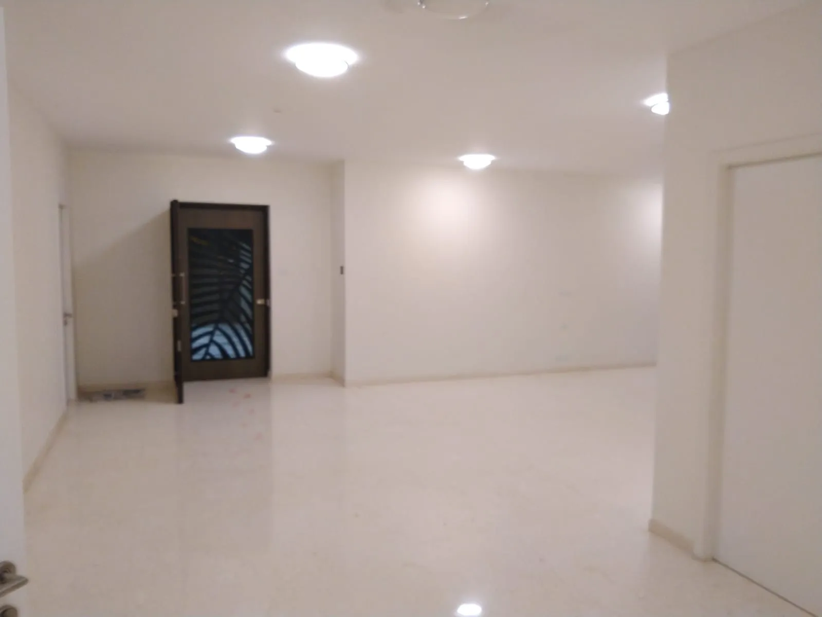 Kalpataru Solitaire — Juhu (4)