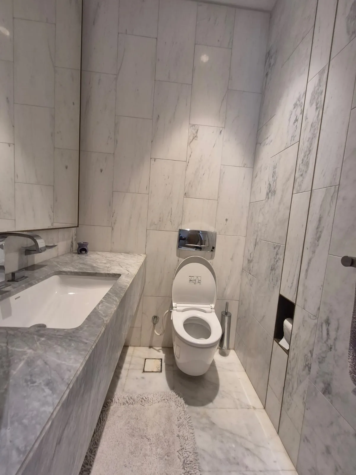 Four Seasons Private Residences โ Worli (7)
