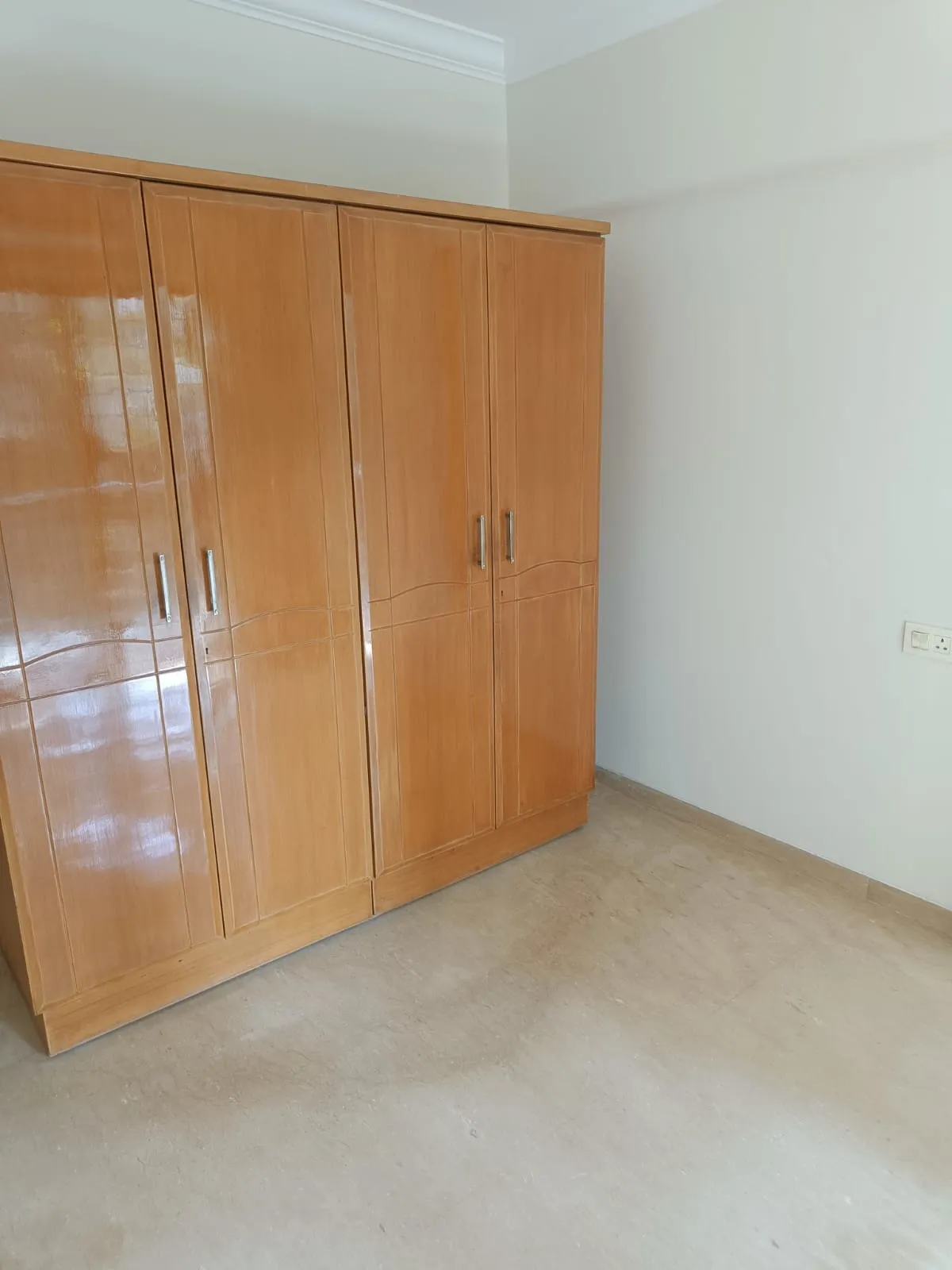 Ekta Elite — Bandra West (14)